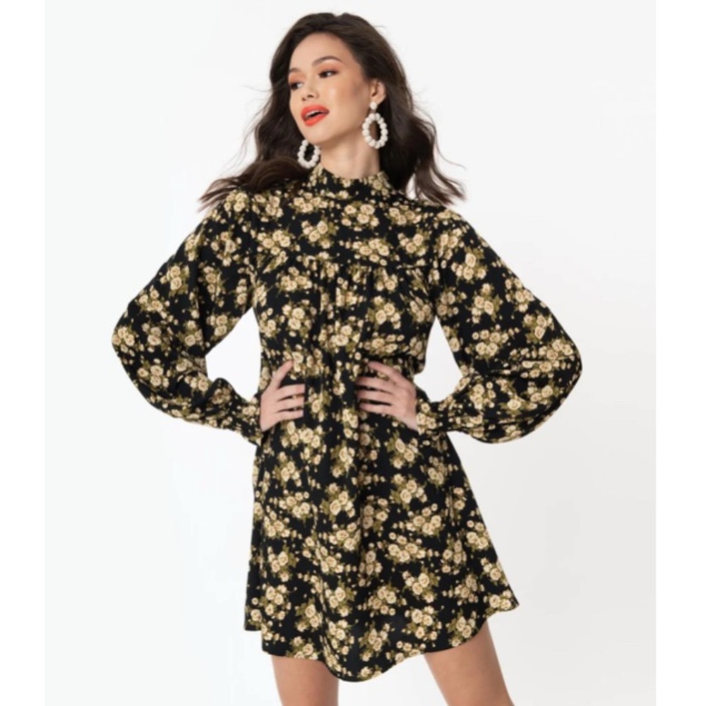Unique Vintage Retro 60s Smak Parlour Floral Mini Dress